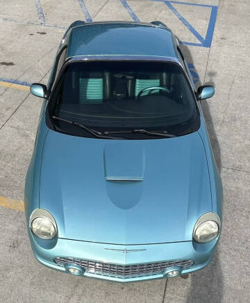 2002 Ford Thunderbird Deluxe