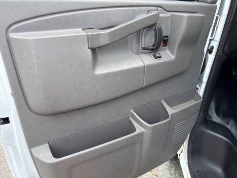 2019 Chevrolet Express 2500