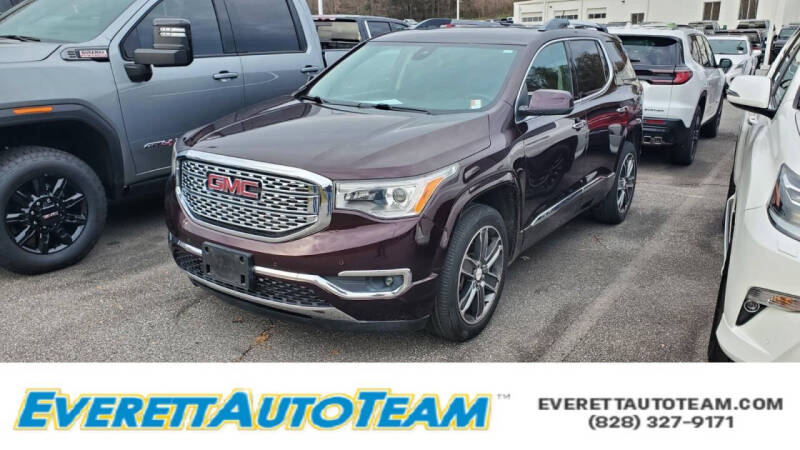2017 GMC Acadia Denali