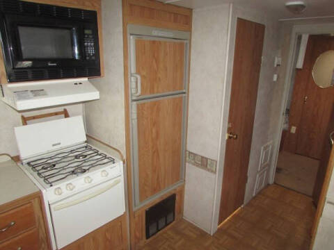 2004 GULF STREA CONQUEST 3