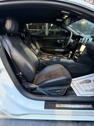 2017 Ford Mustang GT Premium