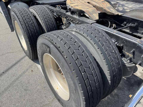 2016 Freightliner Cascadia