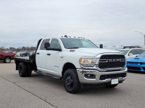 2022 RAM 3500 for sale at Breeden Pre-Owned in Van Buren AR