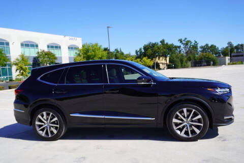 2025 Acura MDX w/Tech