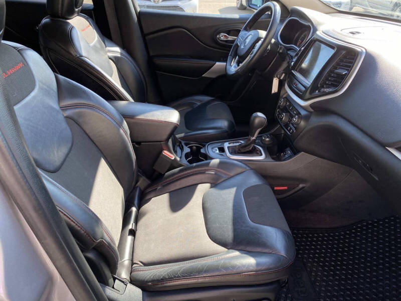 2017 Jeep Cherokee Trailhawk