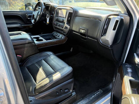 2018 GMC Sierra 2500HD Denali