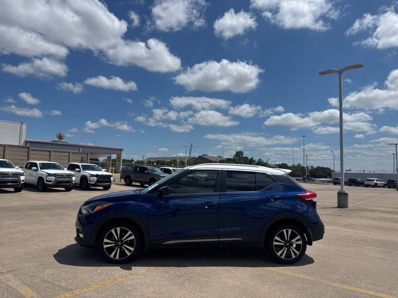 2019 Nissan Kicks SR