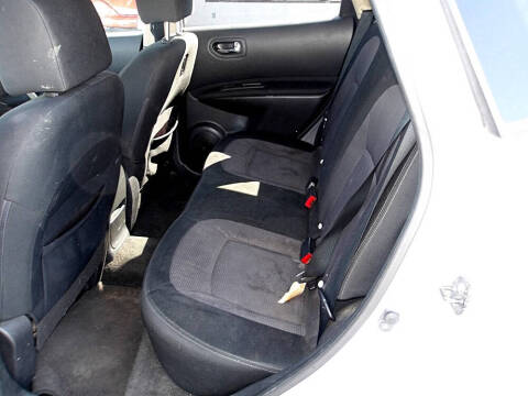 2011 Nissan Rogue SV