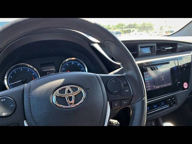 2017 Toyota Corolla LE