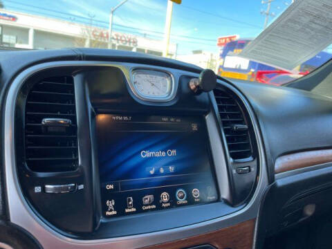 2015 Chrysler 300 C Platinum