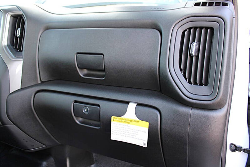 2024 Chevrolet Silverado 3500HD CC