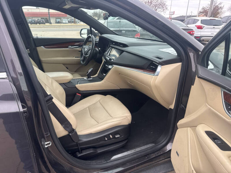 2017 Cadillac XT5 Premium Luxury