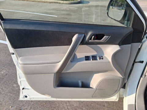 2008 Toyota Highlander Sport