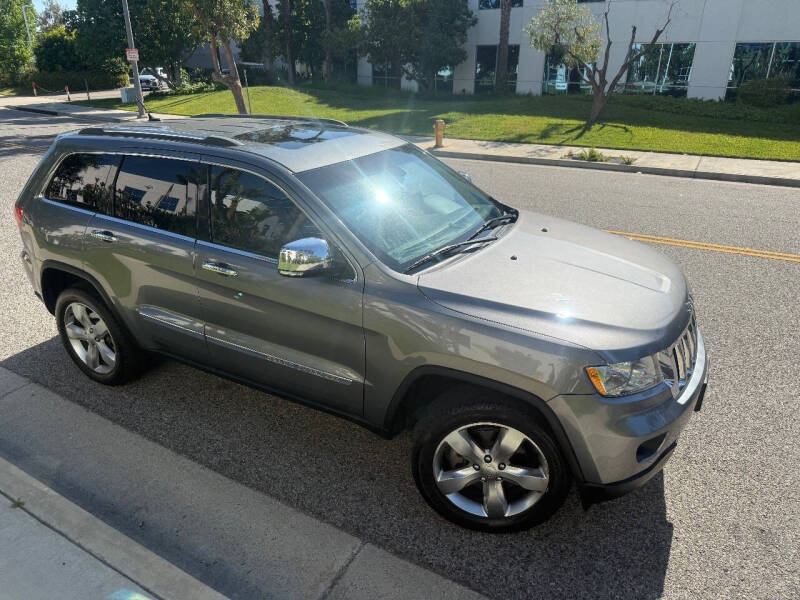 2012 Jeep Grand Cherokee Overland Summit