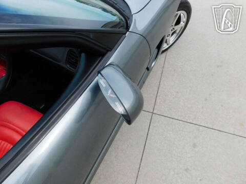 2004 Chevrolet Corvette