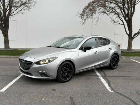 2014 Mazda MAZDA3 i SV