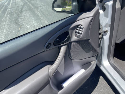 2003 Ford Focus SE