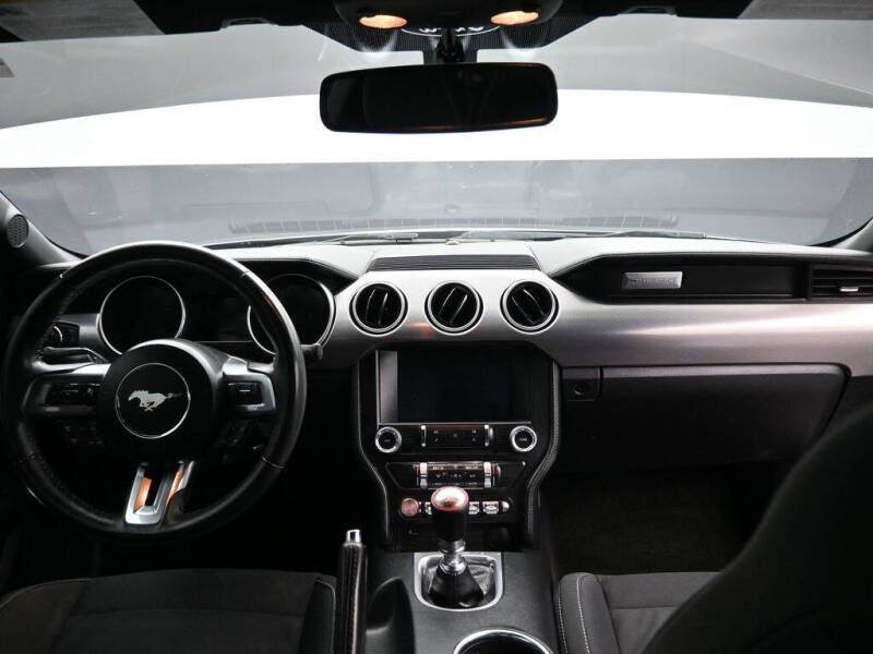 2018 Ford Mustang EcoBoost