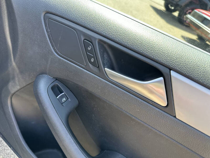 2013 Volkswagen Jetta SE