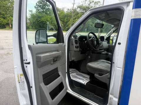 2024 Ford E-Series