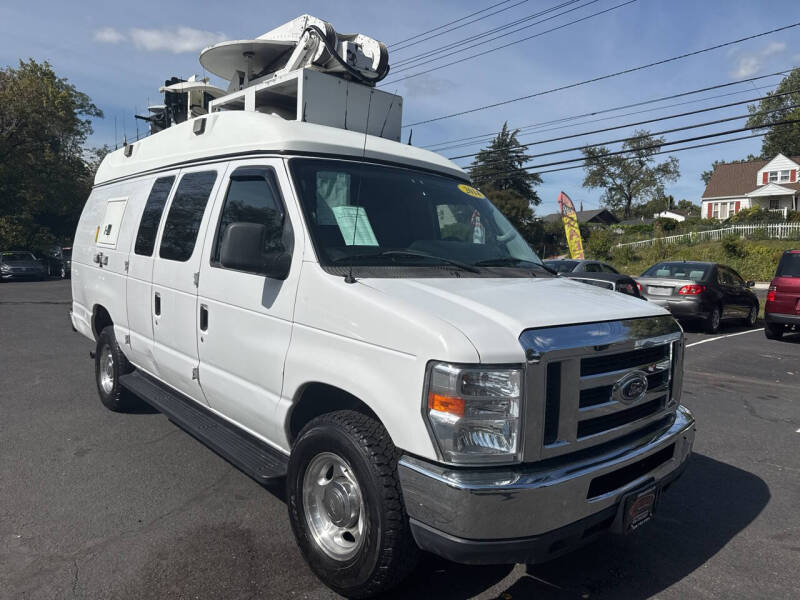 2014 Ford E-Series E-350 SD
