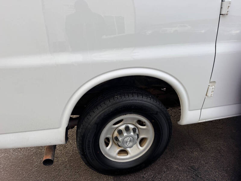 2018 Chevrolet Express LS 2500