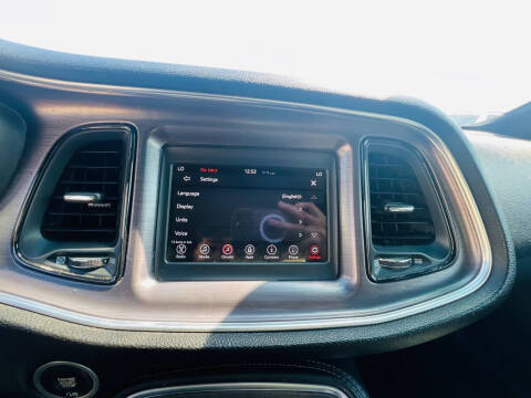 2018 Dodge Challenger SXT