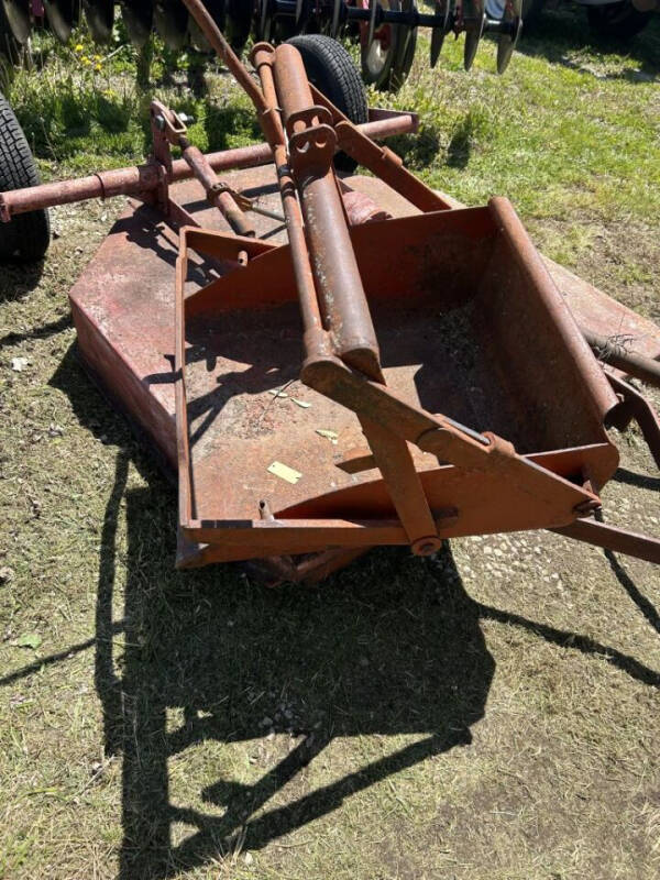 1900 DEARBORN DIRT SCOOP for sale at NOEL'S AUTO SALES in Curryville MO