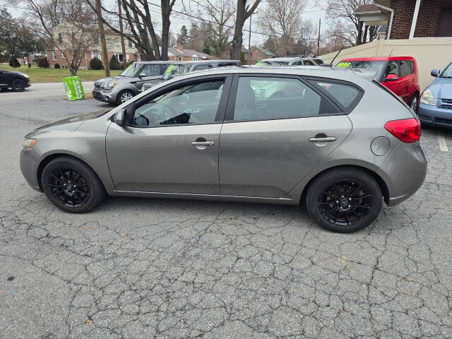 2012 Kia Forte5 for sale at QUEENSGATE AUTO SALES in York, PA