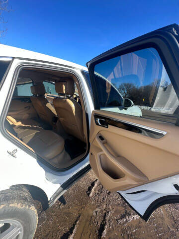 2015 Porsche Macan S