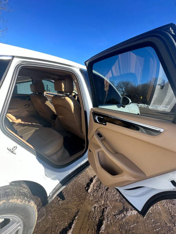 2015 Porsche Macan S