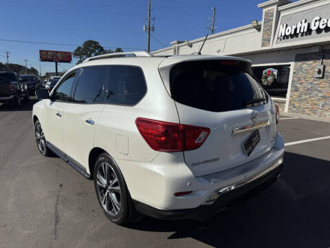 2018 Nissan Pathfinder Platinum