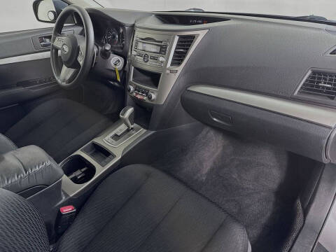 2010 Subaru Outback 2.5i