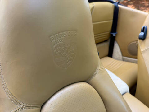 2003 Porsche 911 Carrera
