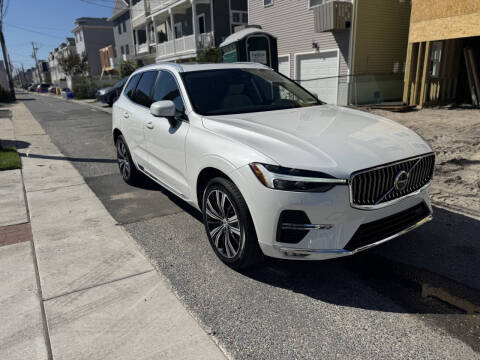 2022 Volvo XC60 B5 Inscription