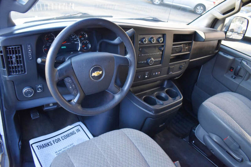 2016 Chevrolet Express LT 3500