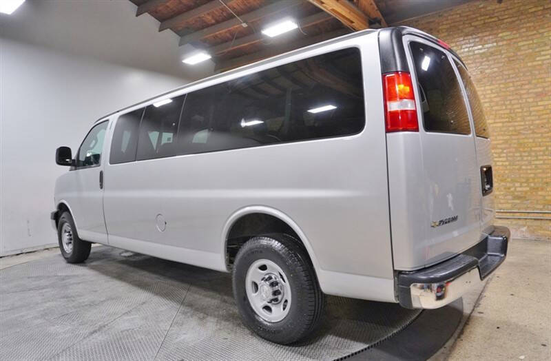 2017 Chevrolet Express LT 3500
