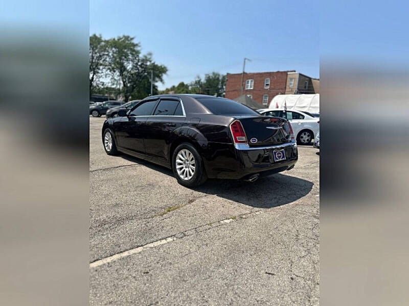 2012 Chrysler 300
