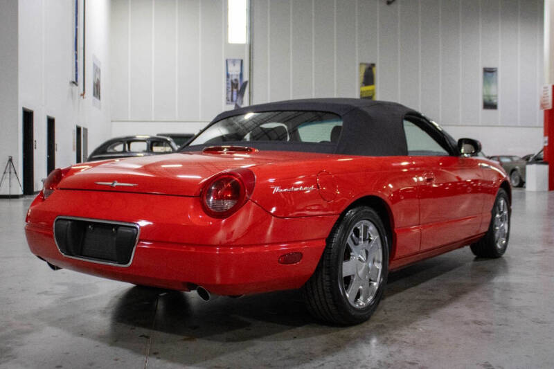 2002 Ford Thunderbird Deluxe