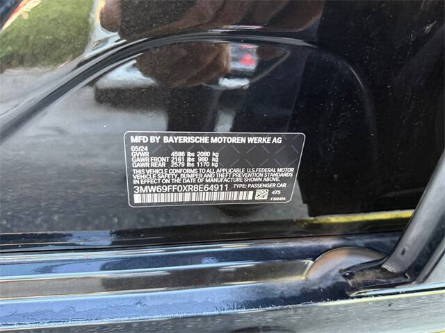 2024 BMW 3 Series 330i