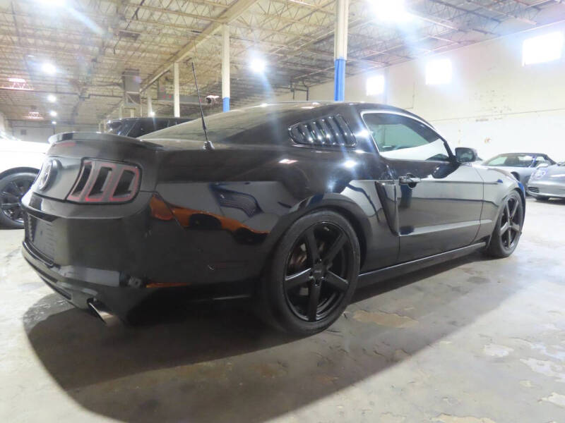 2013 Ford Mustang V6 Premium