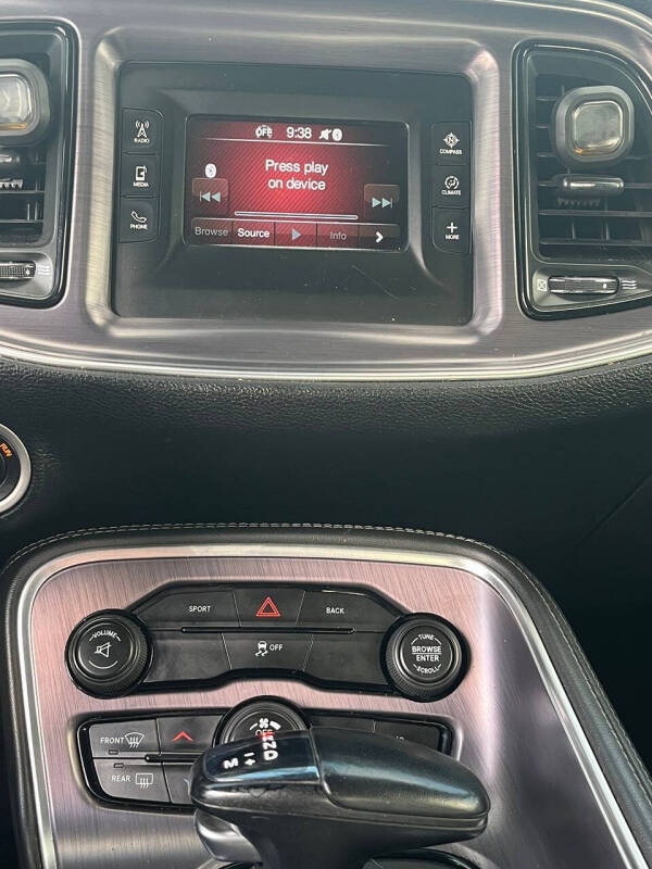 2016 Dodge Challenger SXT