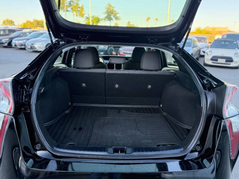 2017 Toyota Prius Two