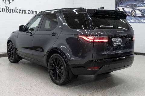 2023 Land Rover Discovery P300 S R-Dynamic