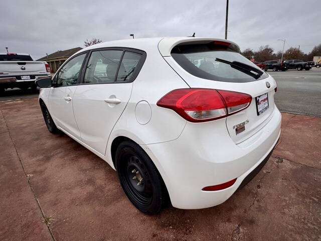 2016 Kia Forte5 LX