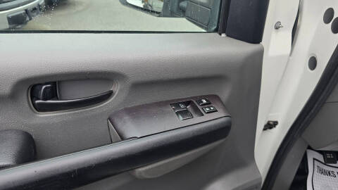 2015 Nissan NV 3500 HD SL