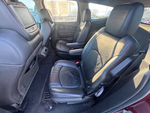 2011 Chevrolet Traverse LT