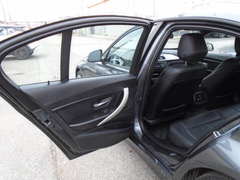 2014 BMW 3 Series 320i xDrive