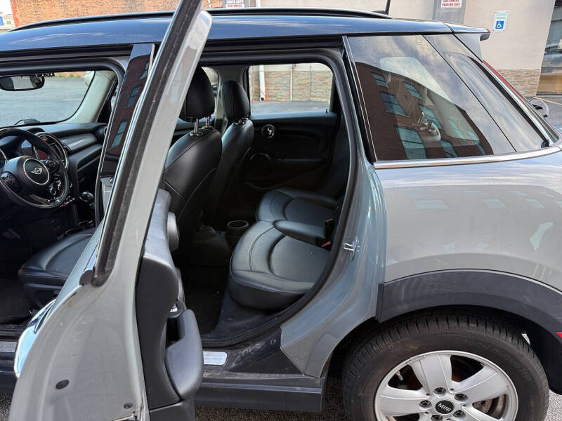 2018 MINI Hardtop 4 Door Cooper
