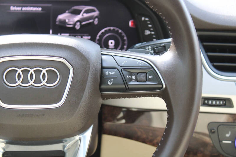 2018 Audi Q7 2.0T quattro Premium Plus